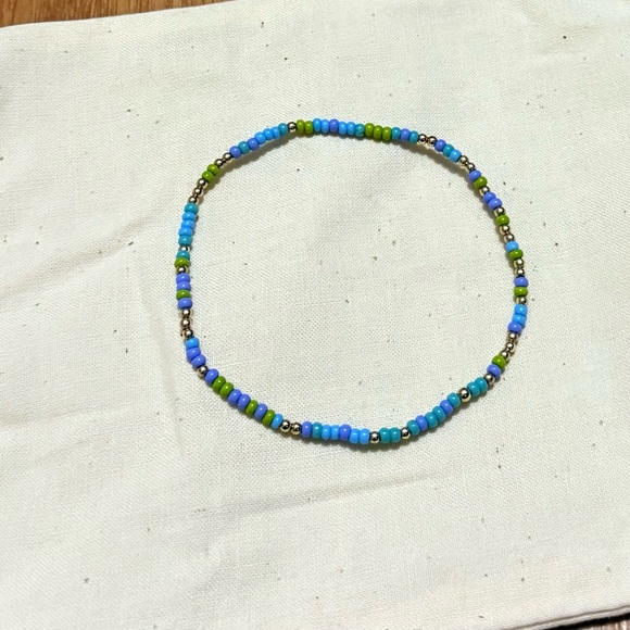 BEADED BLONDES Blue & Green Sprinkle Anklet - Picture 2 of 2